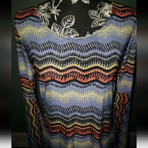 J mode Bell Sleeve Dress - Picture 3 of 9